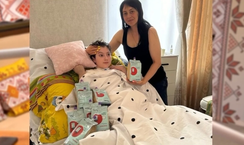 Арина Иванова из Сочи до получила необходимое для жизни лечебное питание. 